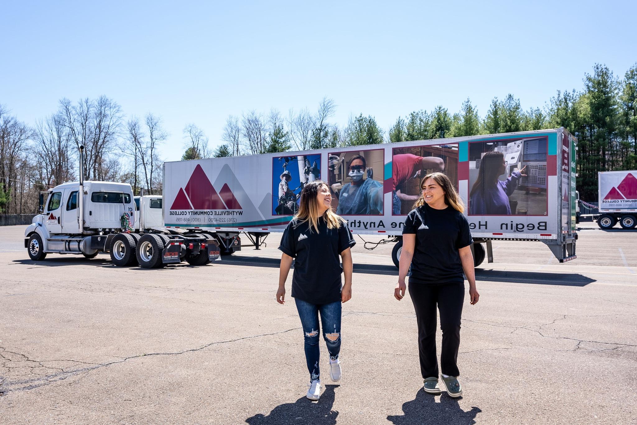 Try WCC's Commercial Truck Driving/CDL Program, and earn a CDL in four weeks, or in eight weekends! 

Class offerings: May 1- May 29;  May 30-June 27; or, Saturday and Sunday classes (8 weeks) - May 4-June 30

Call today to jump-start your new career! (276) 223-4867 

博彩平台网址大全
中国博彩平台.

在这里开始. 成为一名卡车司机. 

www.“.个电流.edu